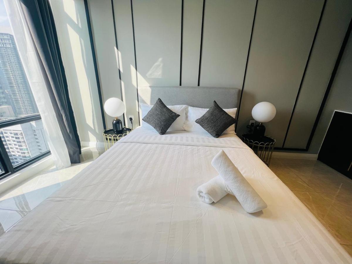 Axon Suites Bukit Bintang By Sky Pool Kuala Lumpur Exterior foto